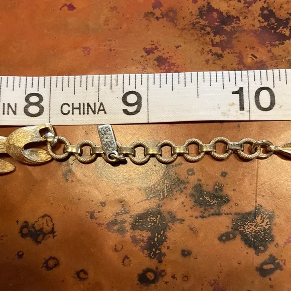 Vintage Monet Necklace - Picture 6 of 6